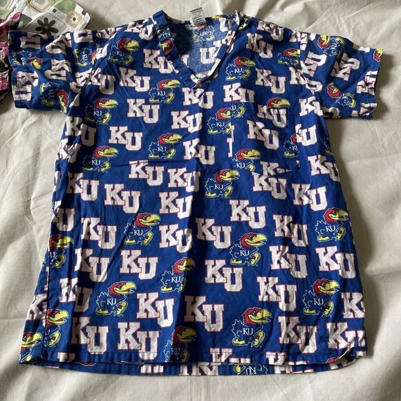 Scrubs Size Small S Tops Nurse Floral Bright Prints Medical School Lot of 11 - Picture 12 of 12